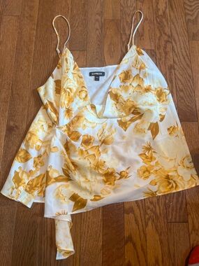 Express Yellow Floral V-Neck Top